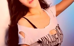 学生的妈妈8中字巴巴鱼汤饭惹人